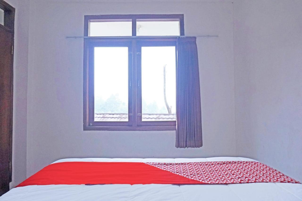Oyo 92966 Bukit Awan 2* Puncak